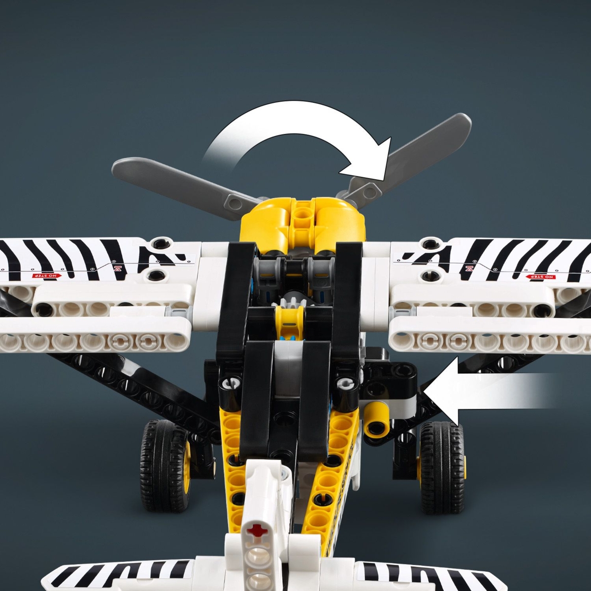 Konstruktorius LEGO Technic Bush Plane - 4