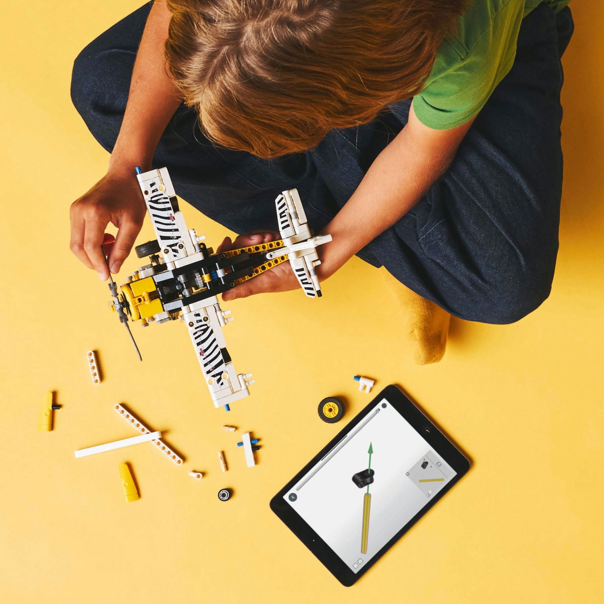 Konstruktorius LEGO Technic Bush Plane-1