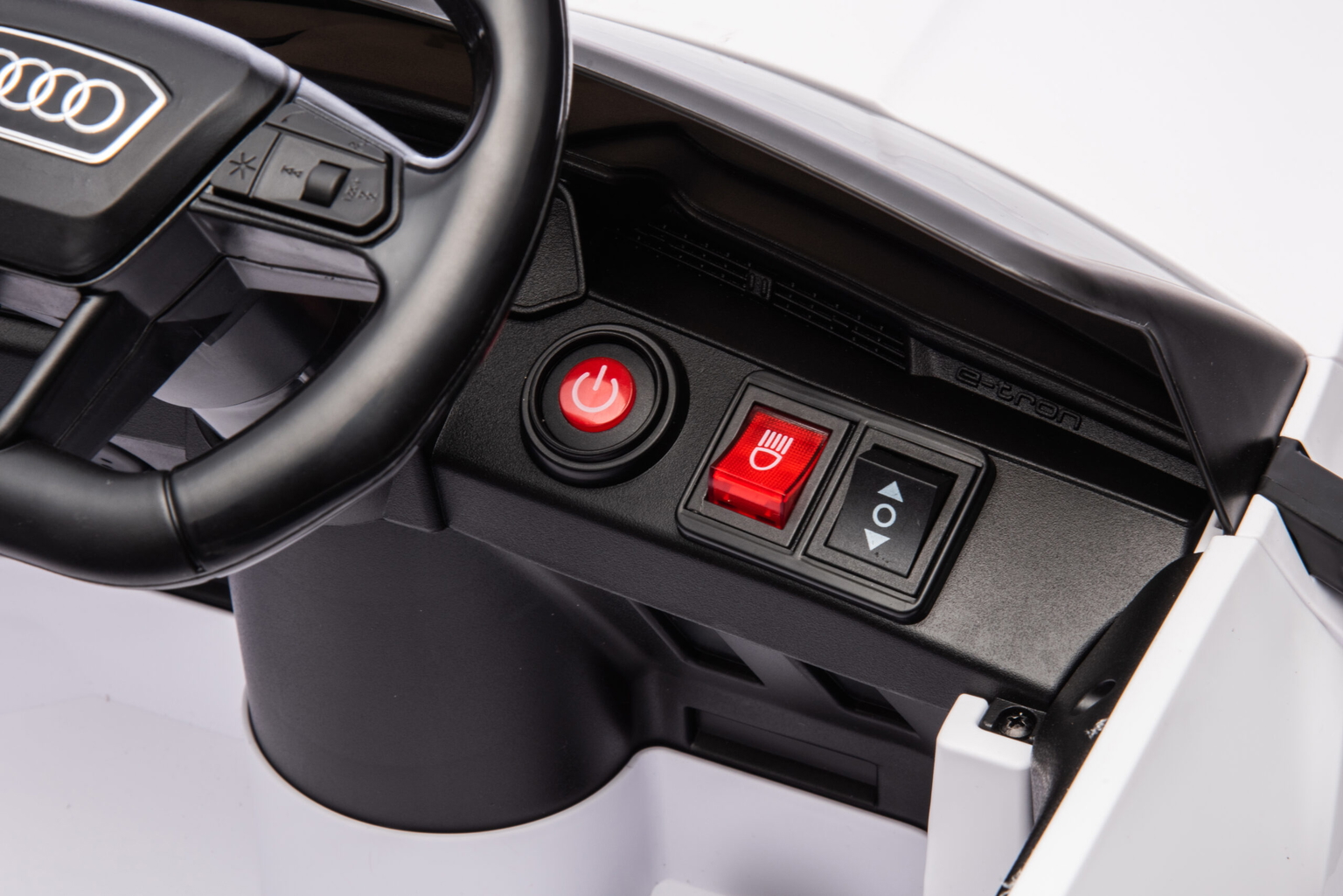 Vaikiškas elektromobilis "Audi SQ8" - 7