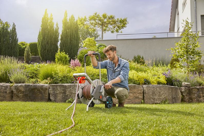 Laistymo žarnos ir vėžimėlio rinkinys GARDENA "AQUAROLL M EASY METAL", 25m "Flex" 13mm (1/2") žarna - 3