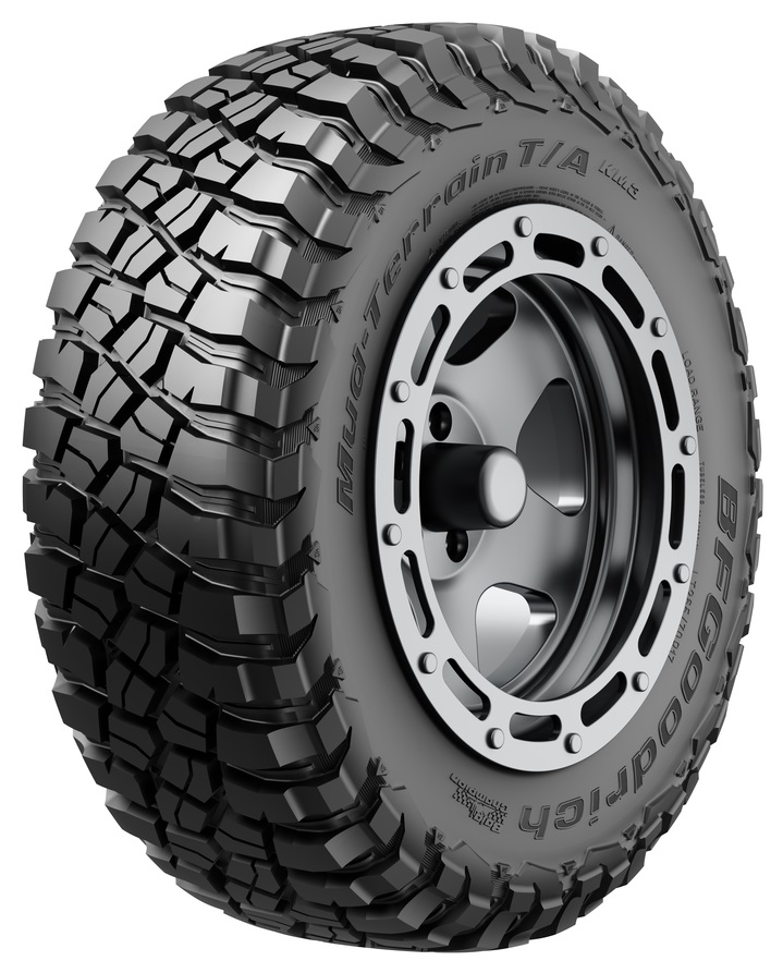 BF Goodrich Mud Terrain T/A KM3 245/75 R16 120 Q