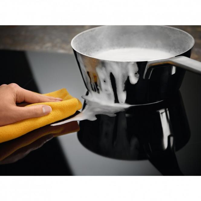 60 cm pločio indukcinė kaitlentė Electrolux CIS62450 - 6