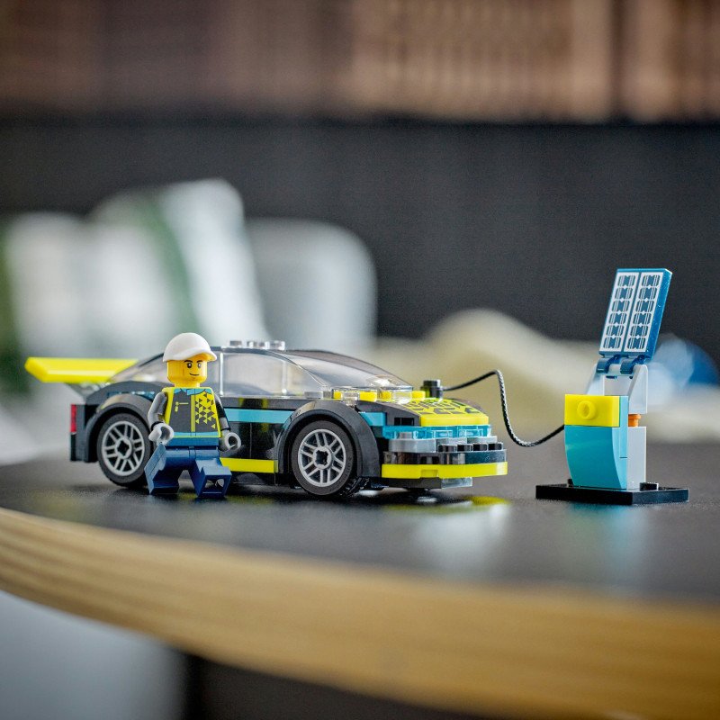 Konstruktorius LEGO CITY ELECTRIC SPORTS CAR - 7