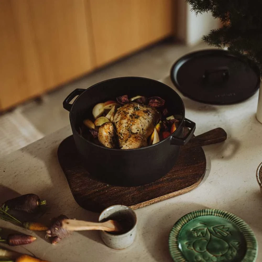 Ketaus puodas FISKARS FOLKEN, su dangčiu, 6 L-1