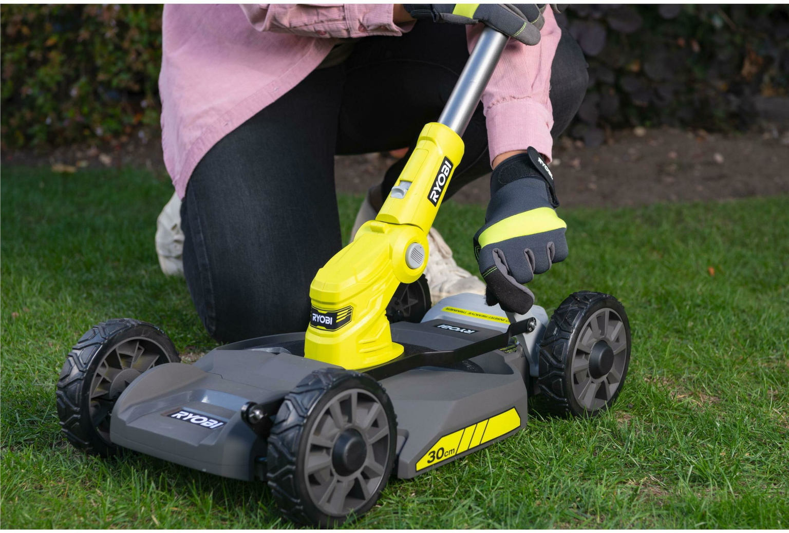 Akumuliatorinė vejapjovė - trimeris RYOBI RY18LMC30A-0, 18 V (be akum. ir krov.) - 3