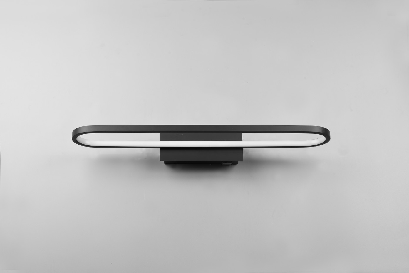 Vonios veidrodžių LED šviestuvas TRIO GIANNI, IP44, 22W, 2700lm, 3000K, juodos sp., 60 x 15 x h8 cm - 2