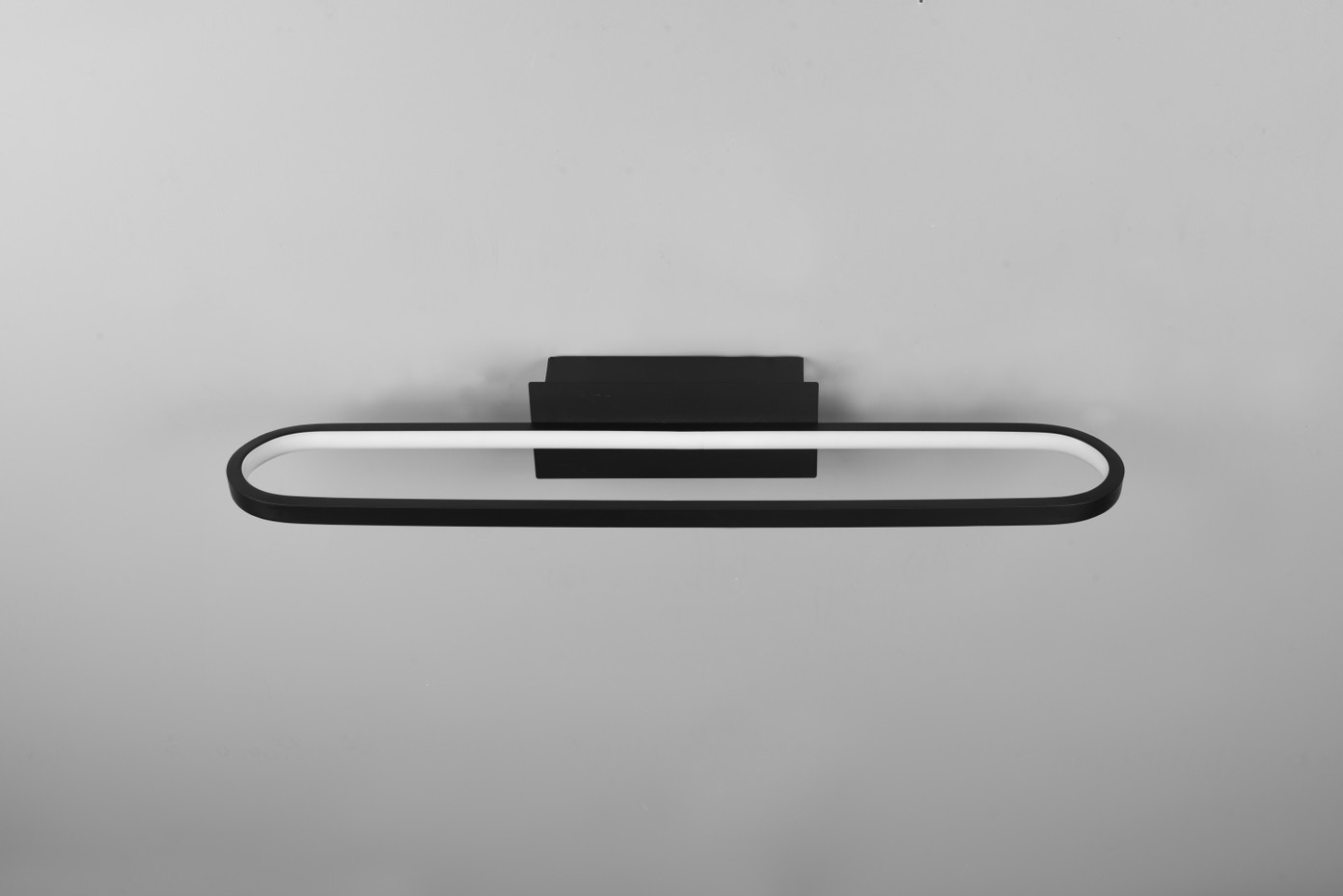 Vonios veidrodžių LED šviestuvas TRIO GIANNI, IP44, 22W, 2700lm, 3000K, juodos sp., 60 x 15 x h8 cm - 4