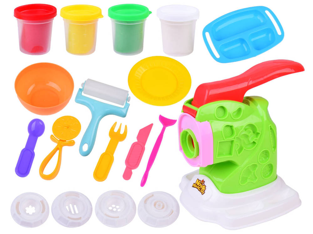 Plastikinės masės rinkinys su formelėmis-1