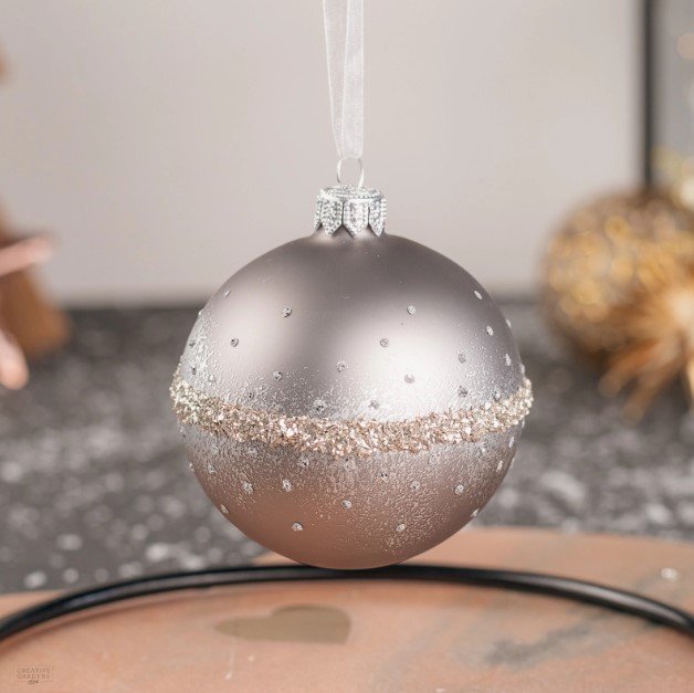 Kalėdinis eglės žaisliukas DECORIS Winter Morning Beads, pilkos sp., 8 cm, 1 vnt