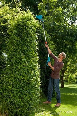 Elektrinės gyvatvorių žirklės Gardena THS 500/48-1
