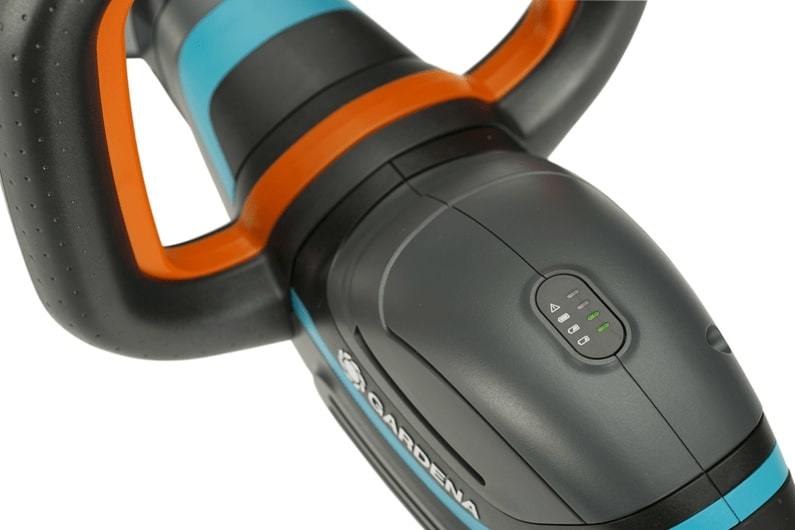 Akumuliatorinės gyvatvorių žirklės GARDENA ComfortCut 60 18V P4A, 18 V, 2,5 Ah, 60 cm - 3