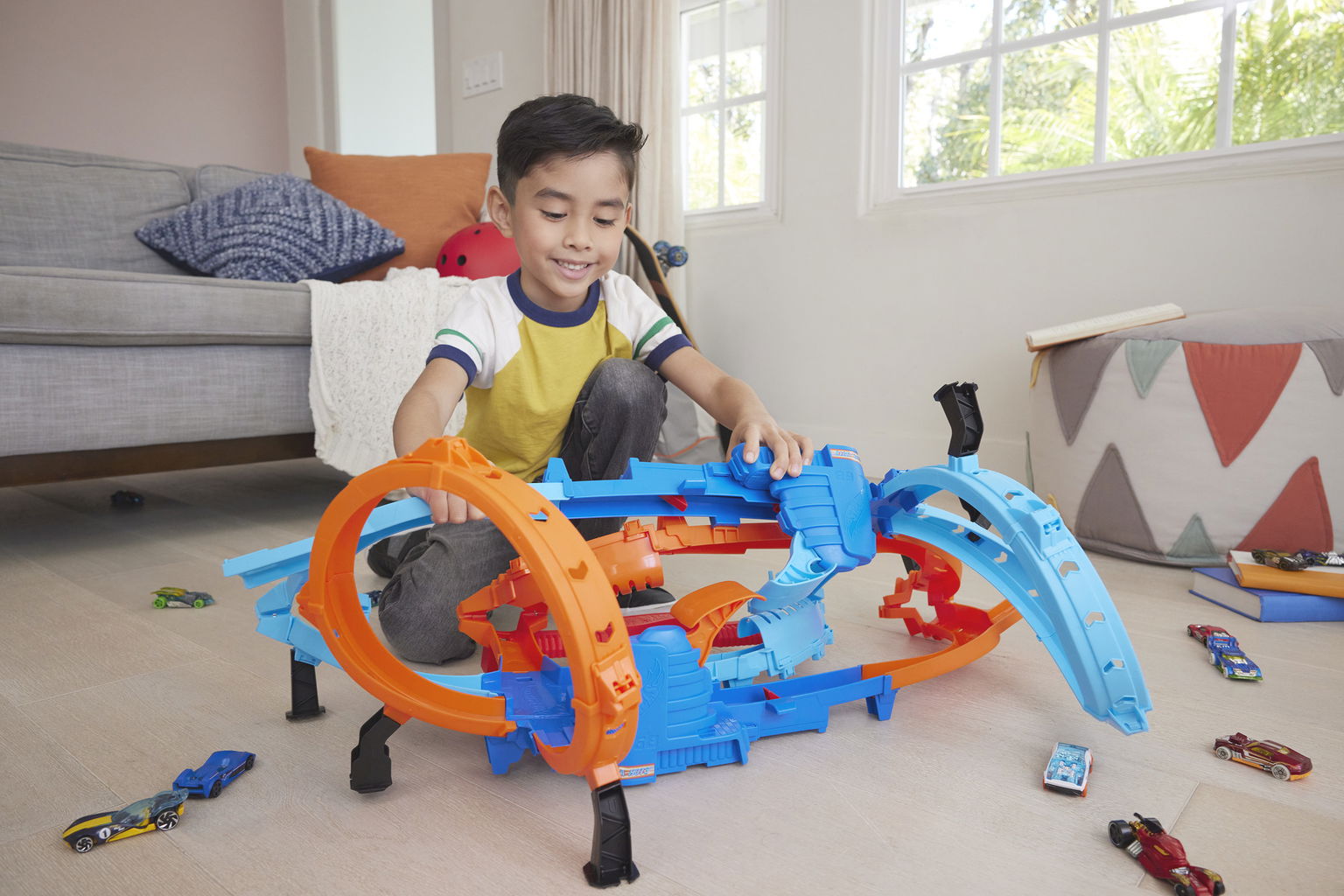 Hot Wheels rinkinys Susidurimas kilpose - 2