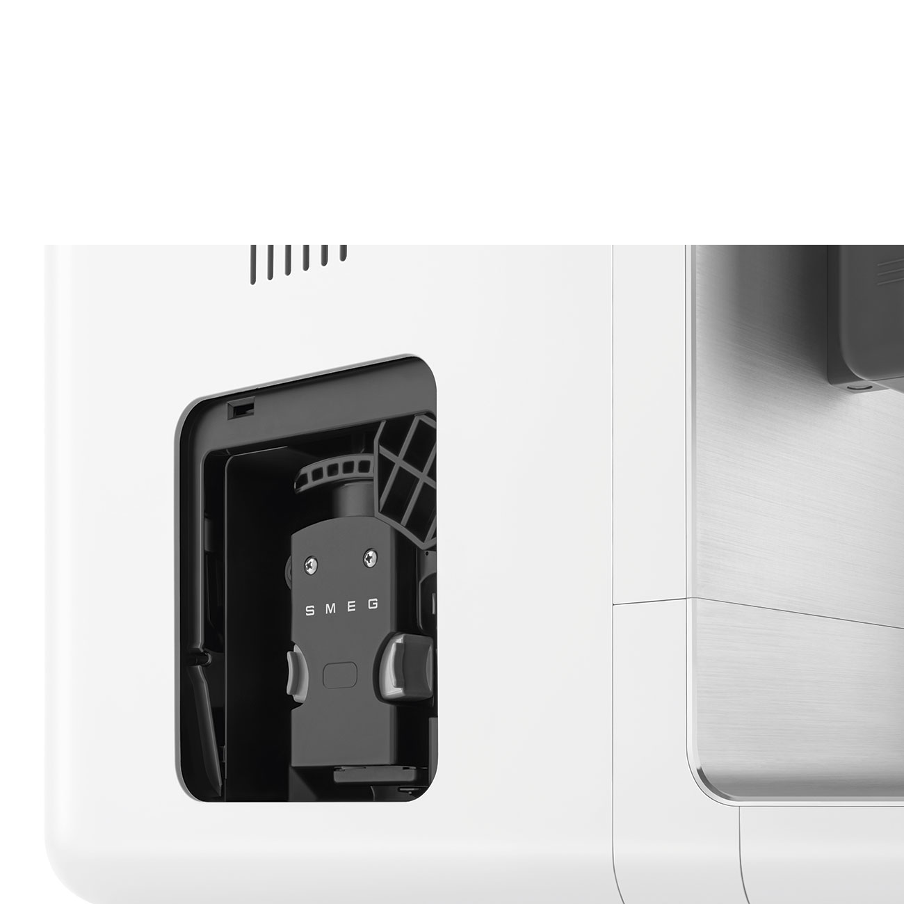 Automatinis kavos aparatas SMEG BCC13WHMEU, 1350 W - 5