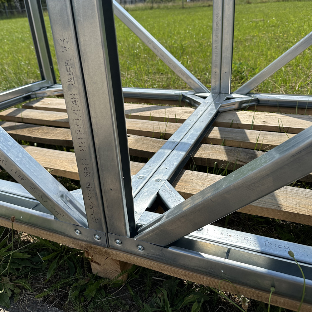 Lauko dušas 1 × 2 m, konstrukcija - 5