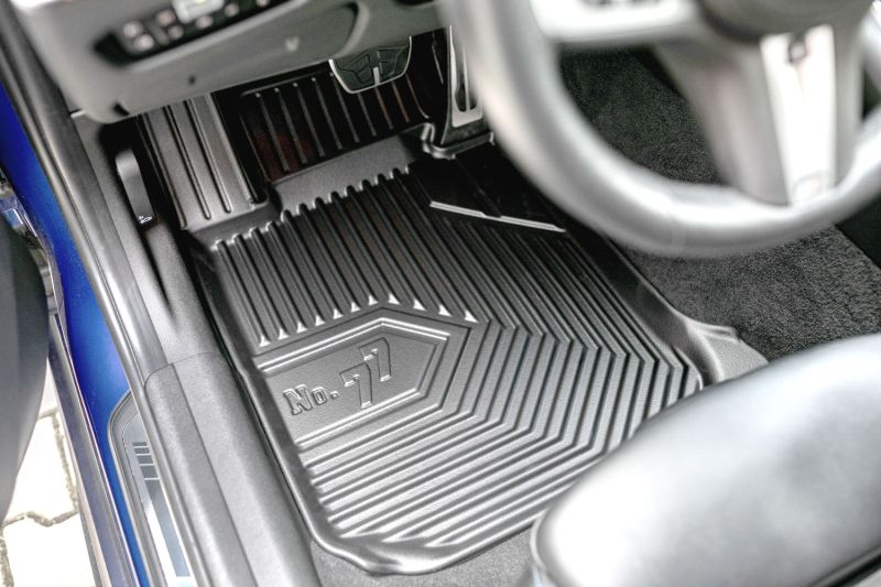 Automobiliniai kilimėliai BMW G12 SERIES 7 NUO 2015 - 2