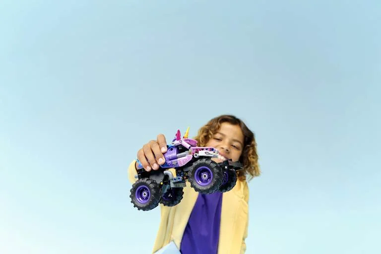Konstruktorius LEGO Technic Monster Jam™ Sparkle Smash™ Pull-Back - 3