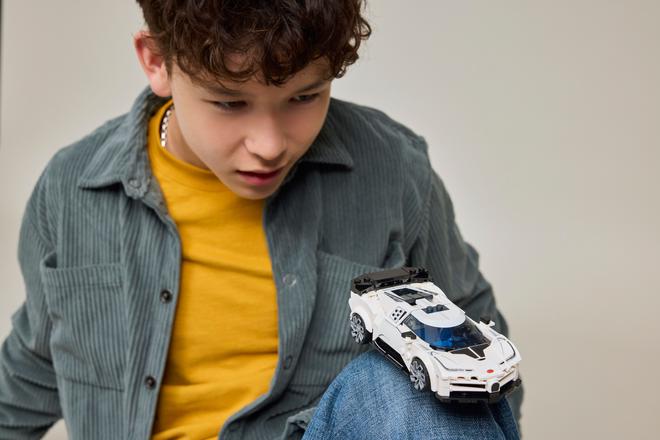 Konstruktorius LEGO Bugatti Centodieci Hyper Sports Car 77240 - 3