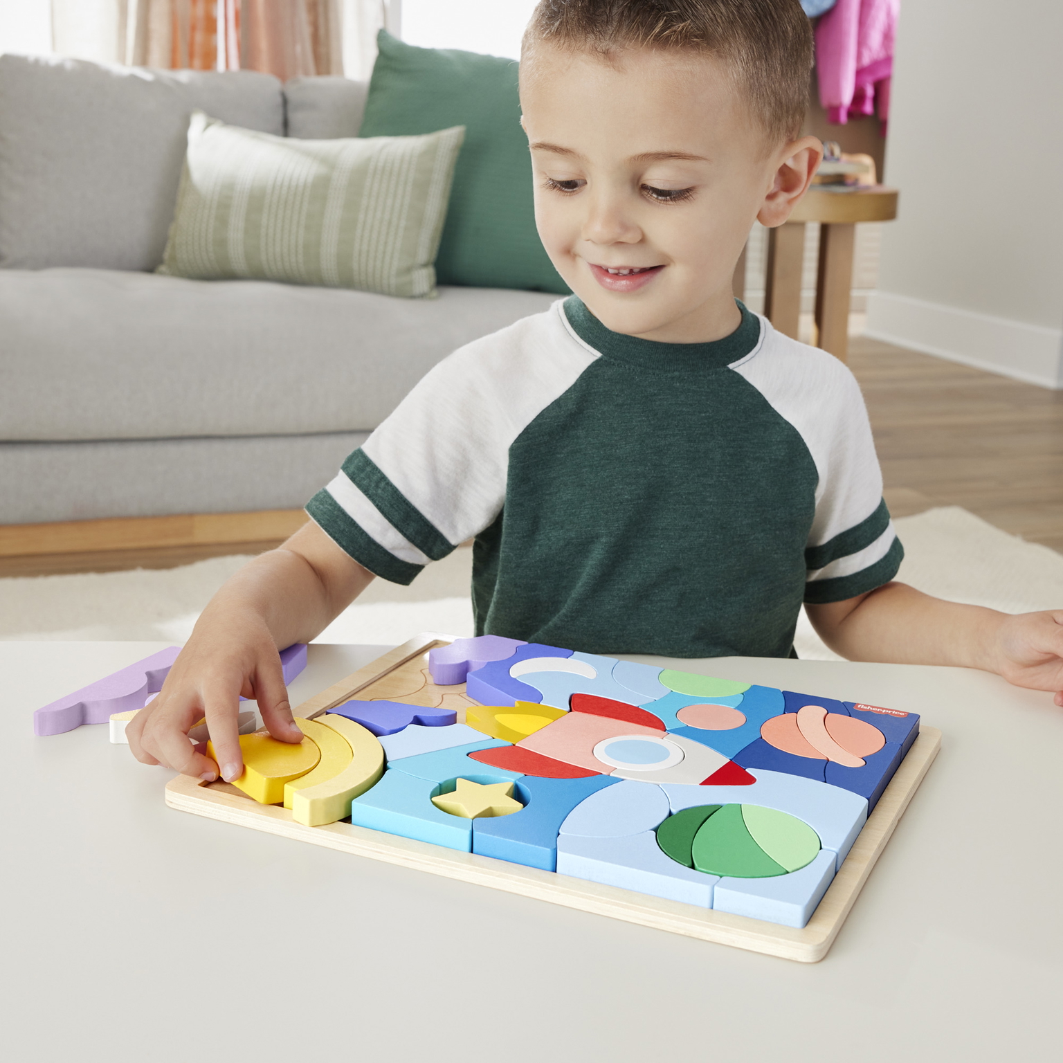 Fisher  price medinė dėlionė raketa-1