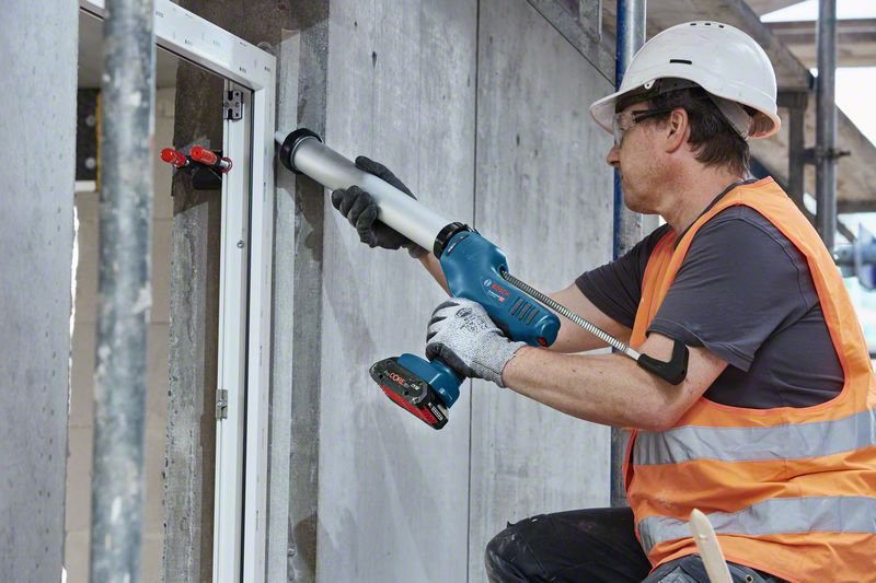 Akumuliatorinis hermetiko pistoletas BOSCH PRO GCG 18V-600 (be akum.)-1