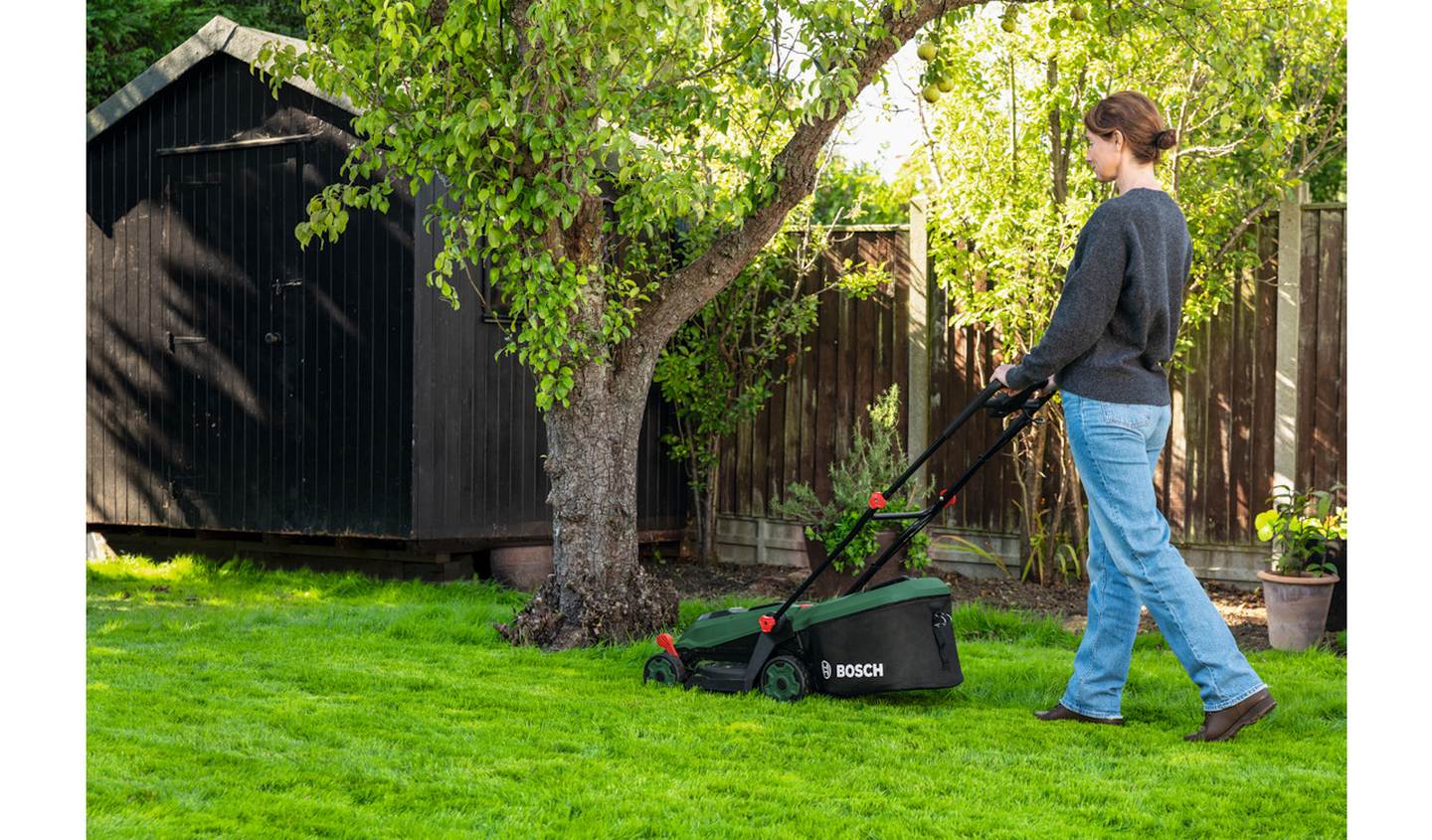 Akumuliatorinė vejapjovė BOSCH Rotak 18V-34, 18 V, 4,0 Ah Li-ion, 34 cm, 35 l - 4