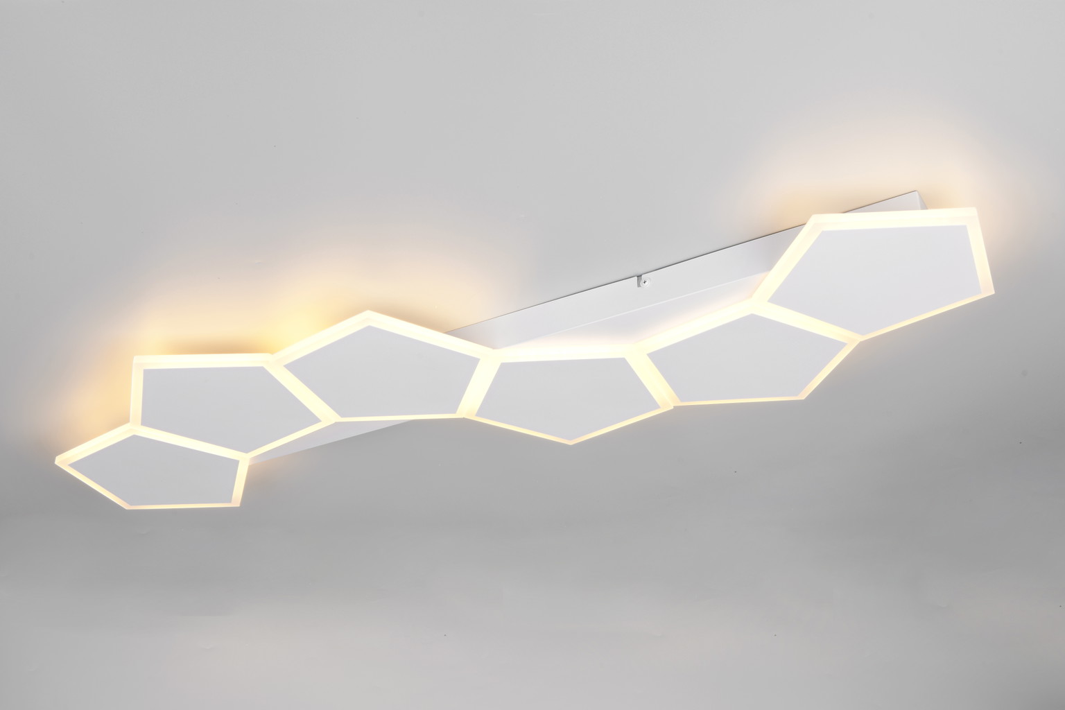 Lubinis LED šviestuvas TRIO ZAYA, 36 W, 2700-6500 K, 4500 lm, 99x39cm, su pultu-0