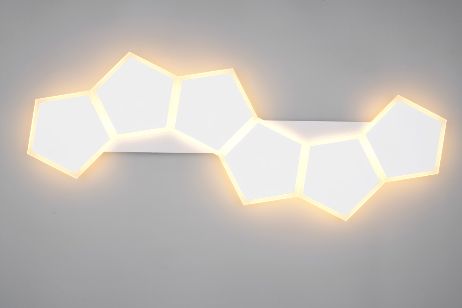 Lubinis LED šviestuvas TRIO ZAYA, 36 W, 2700-6500 K, 4500 lm, 99x39cm, su pultu-1