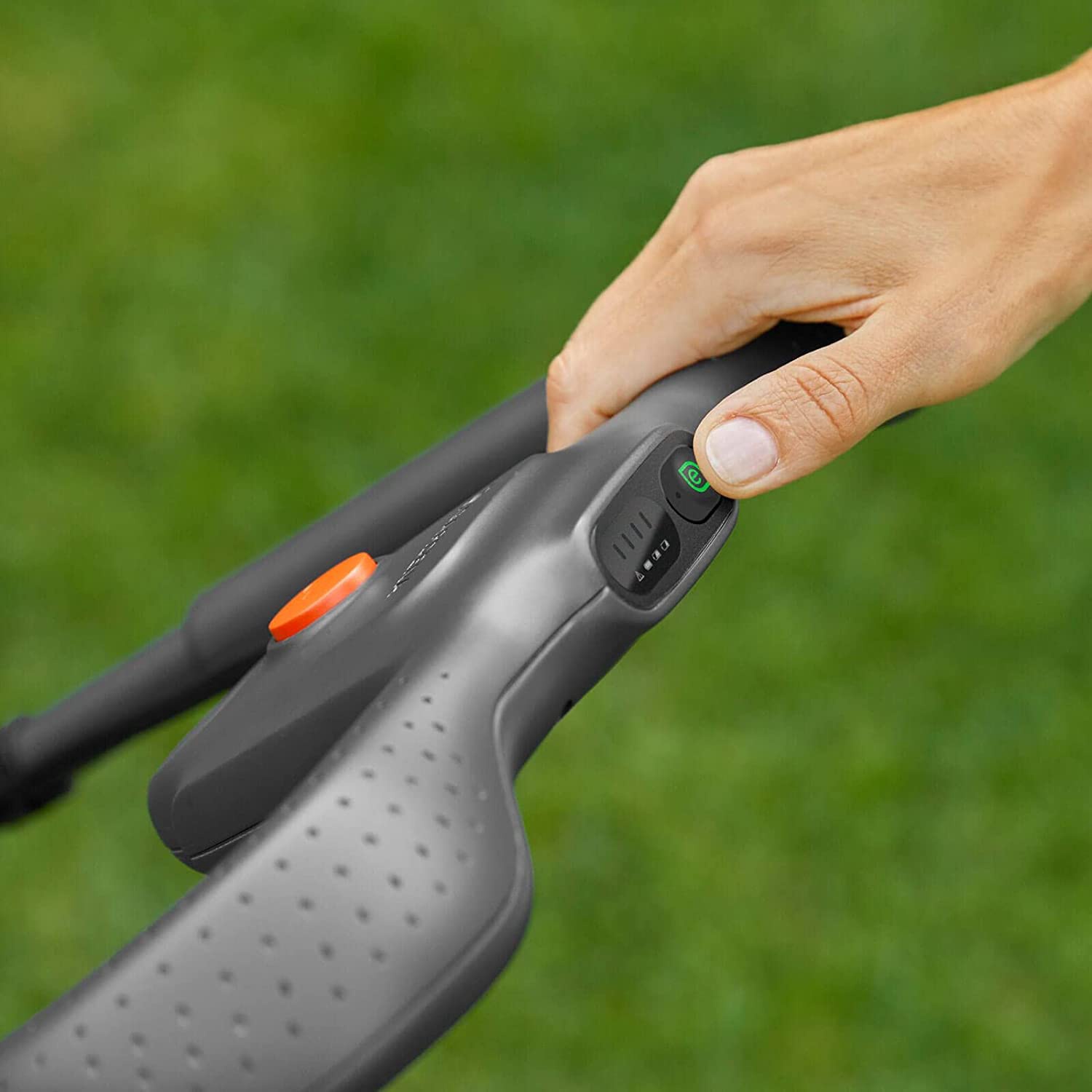 Akumuliatorinė vejapjovė Gardena PowerMax 32/18V P4A, 32 cm, be akumuliatoriaus ir įkroviklio - 5