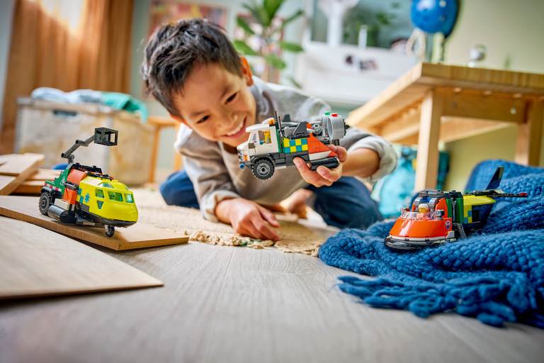 Konstruktorius LEGO City Great Vehicles Airplane, Service Truck & Hovercraft Remix - 3