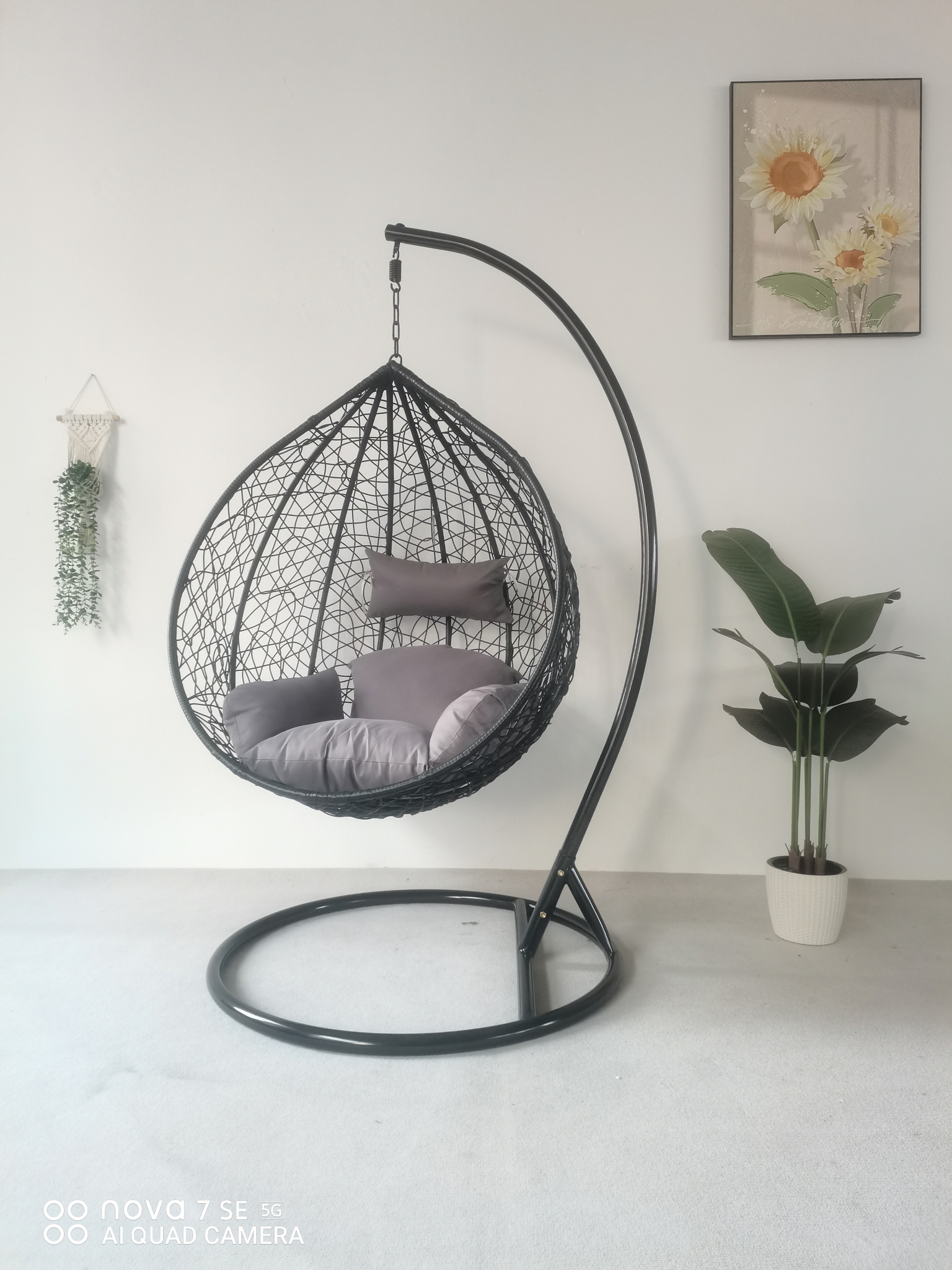 Pakabinamas krėslas, apvalus, juodos sp., 197 x 105 cm-0