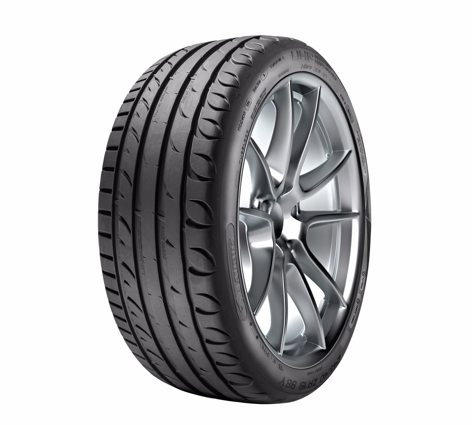 Taurus/Kormoran Ultra High Performance 245/40 R19 98 Y-0