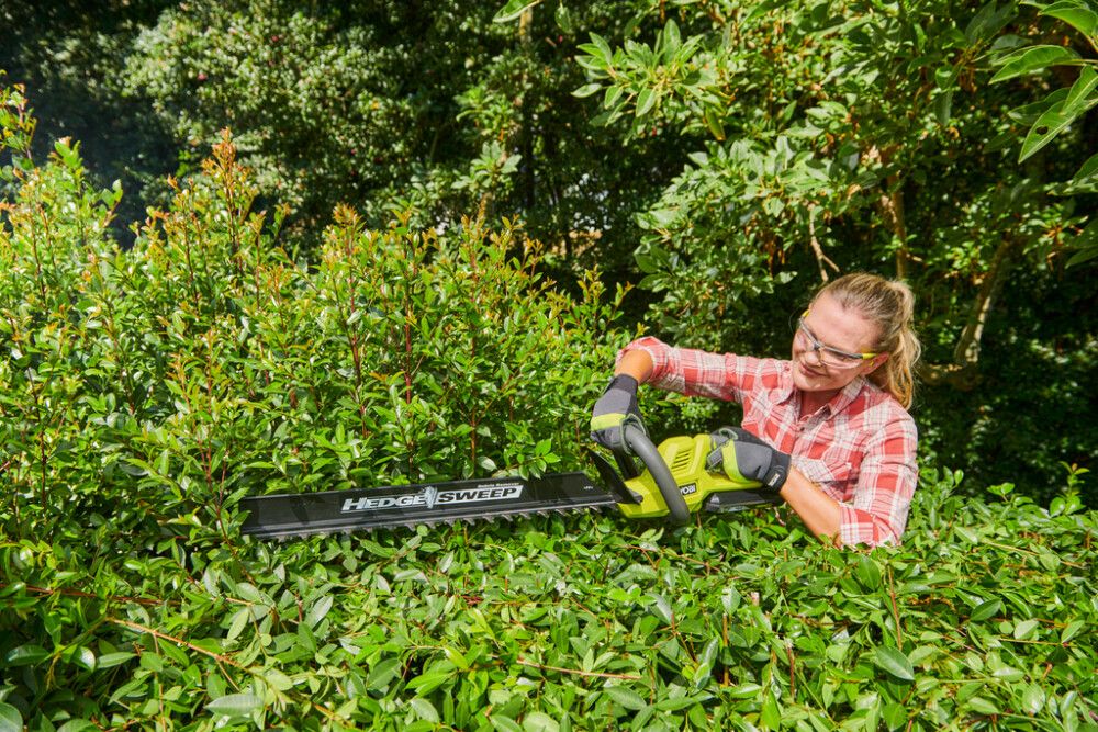 Akumuliatorinės gyvatvorių žirklės RYOBI RY36HT60A-120, 36 V, 2,0 Ah, 60 cm-1
