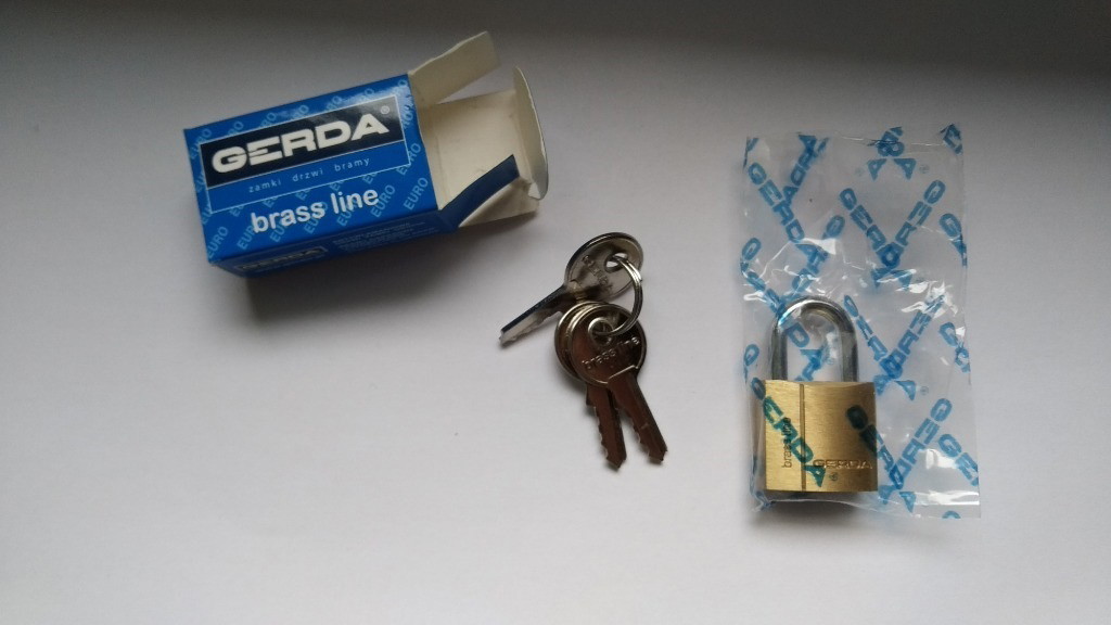 Pakabinama spyna GERDA BRASS LINE, KMZ S20, 3 raktai-0