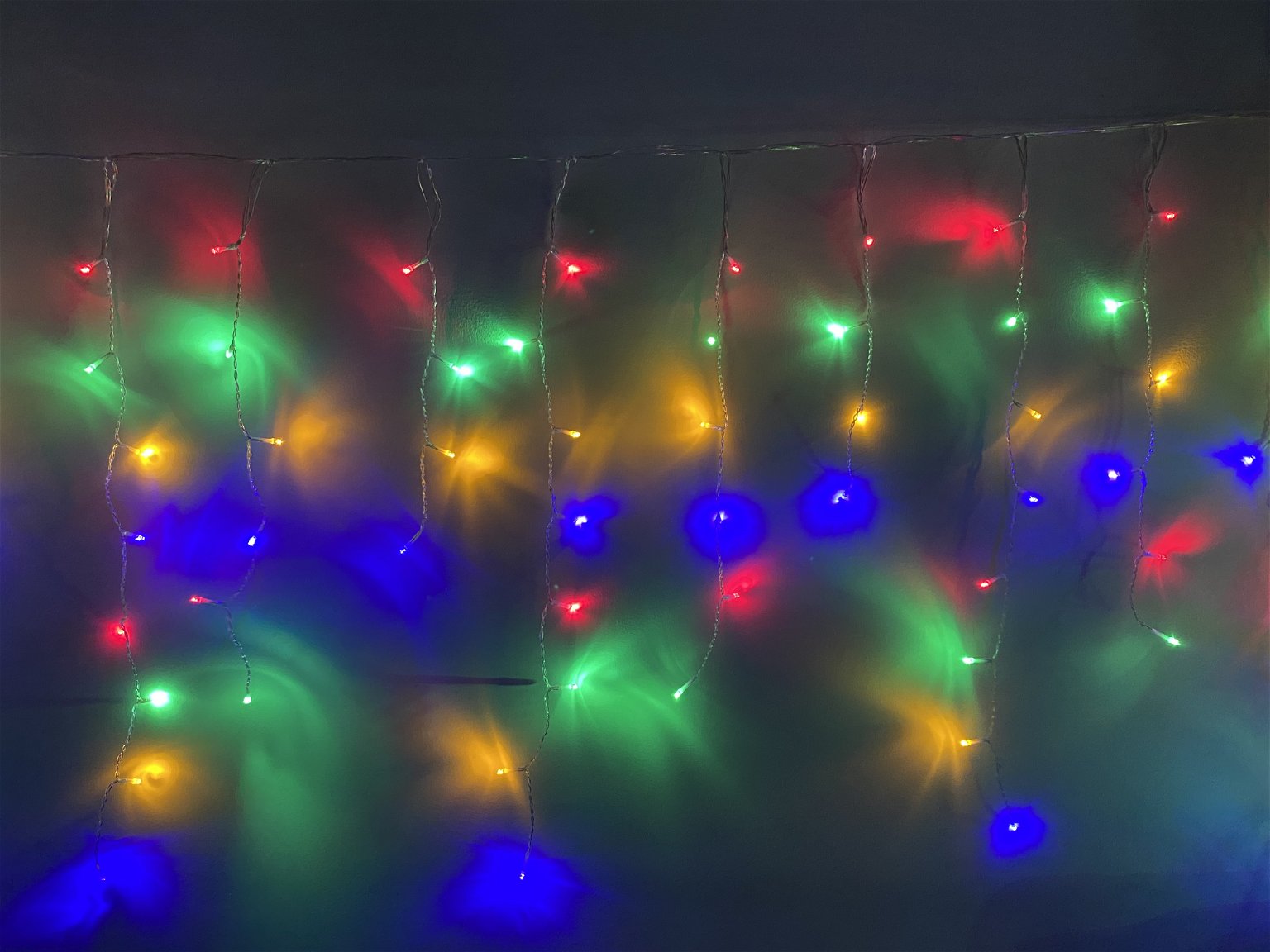 El. girlianda VARVEKLIS BI-COLOR, 360 LED, IP44, 31 V, sujung., 9 x h0,8+9 m, šiltai balta/įvairių spalvų