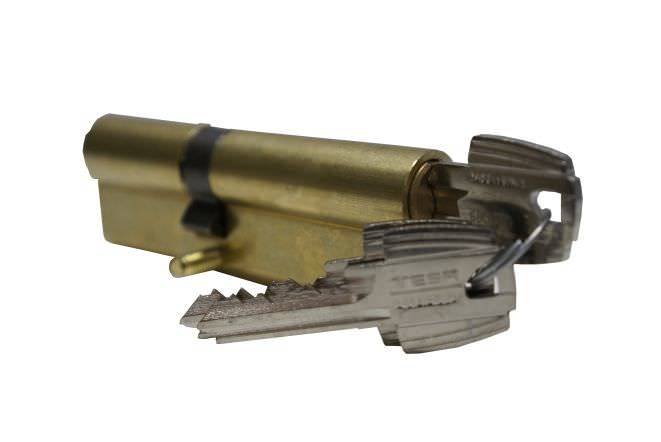 Spynos cilindras TESA, 35x35 mm, 3 raktai, žalvario sp.