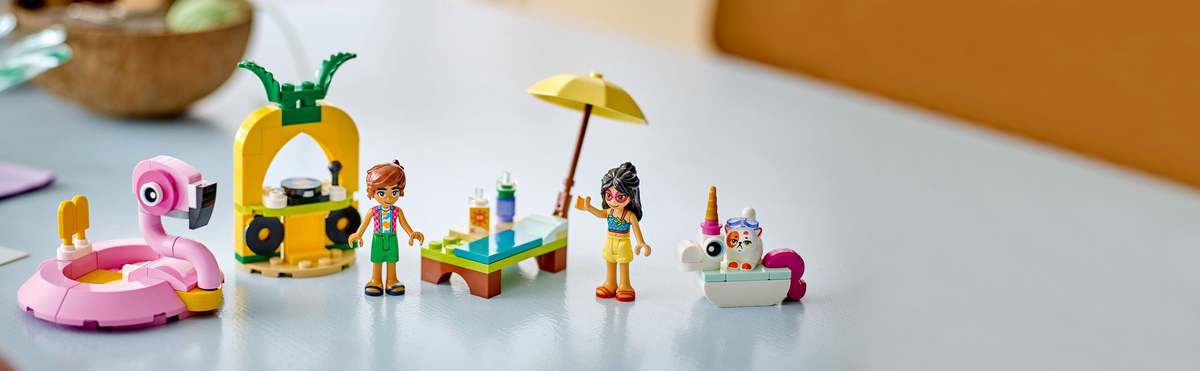 Konstruktorius LEGO Friends Unicorn & Flamingo Pool Party - 6