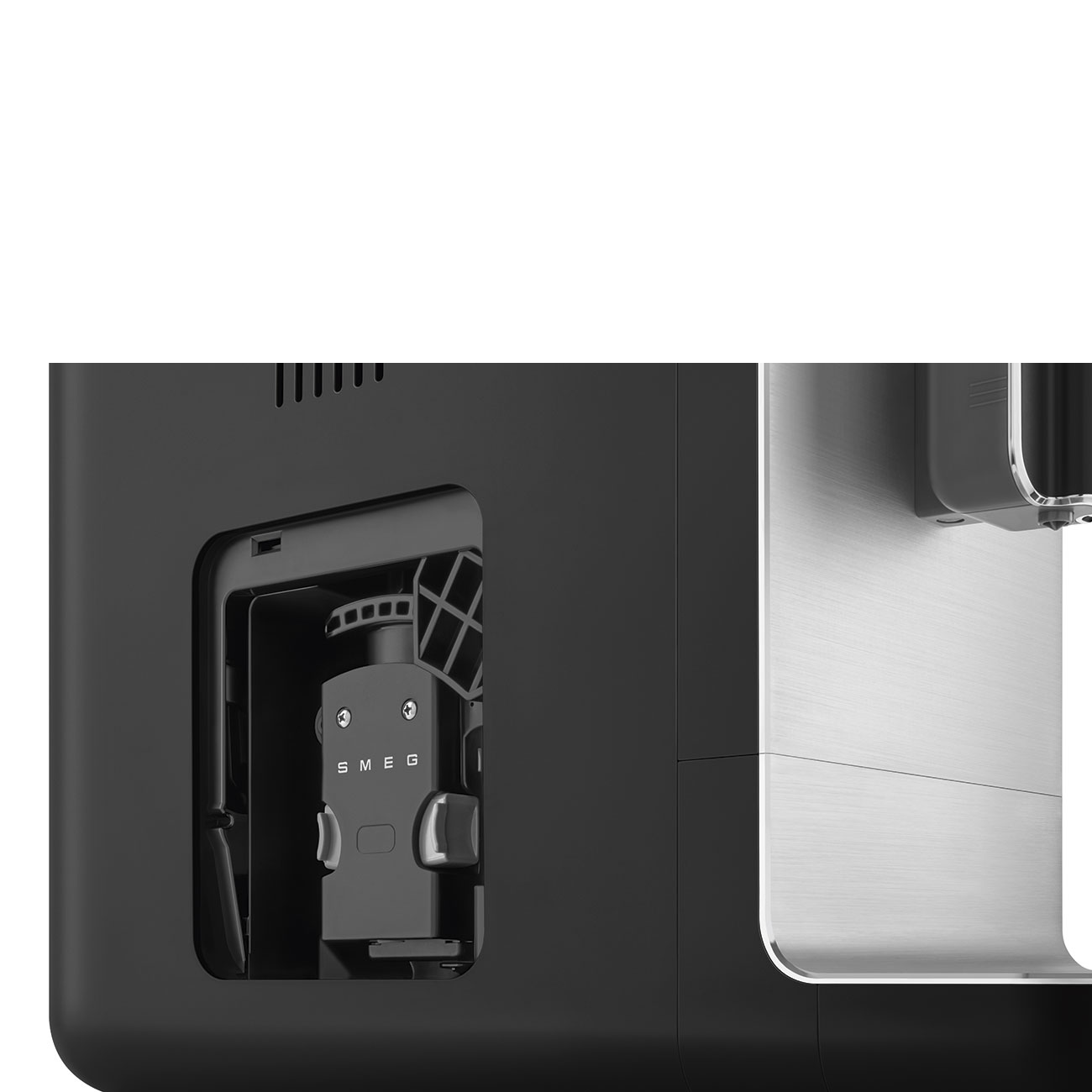 Automatinis kavos aparatas SMEG BCC12BLMEU, 1350 W - 4