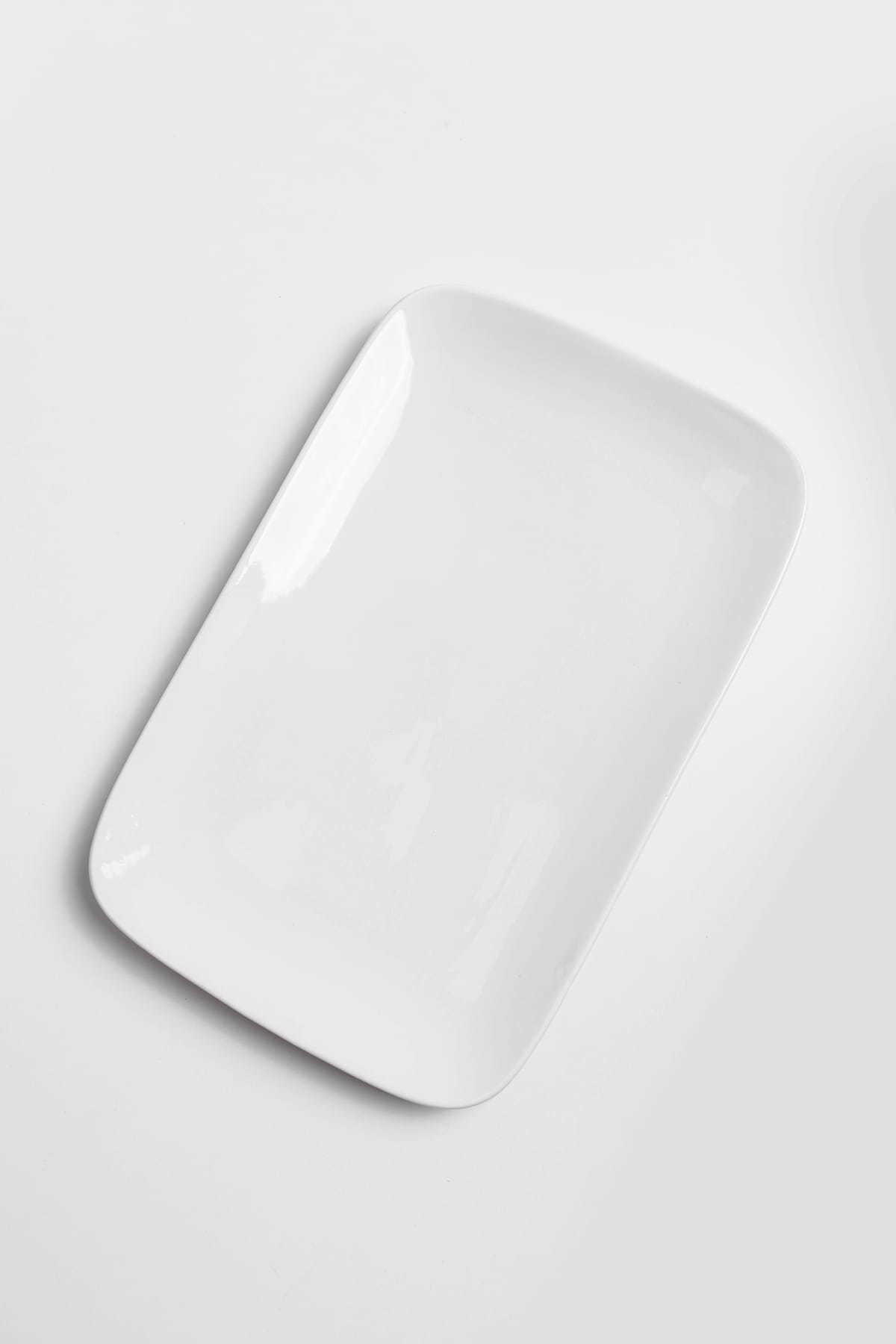 Serviravimo lėkštė, porcelianinė, baltos sp., 28 x 18 x 2 cm
