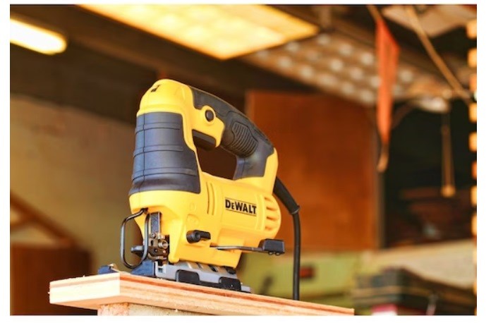 Siaurapjūklis Dewalt DWE349-QS, 650 W - 6