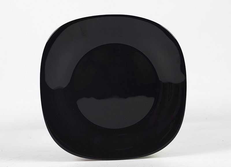 Desertinė lėkštė, juodos sp. 19 cm