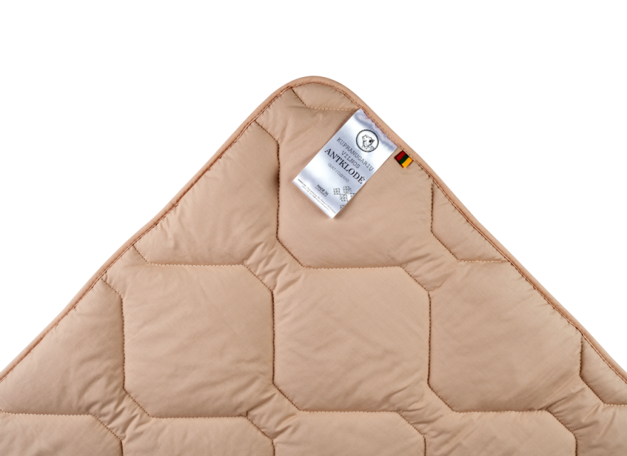 Antklodė COMCO, 200 x 220 cm, imp. 100% medv., užp. 85% kupranugario vilnos, 15% PES, 400g/m2-1