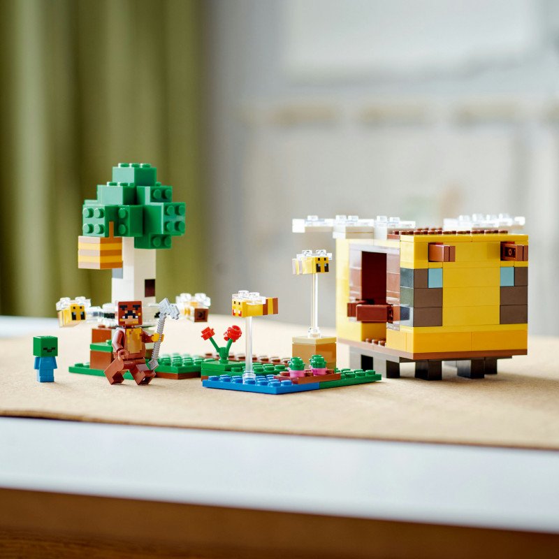 Konstruktorius LEGO MINECRAFT THE BEE COTTAGE - 8