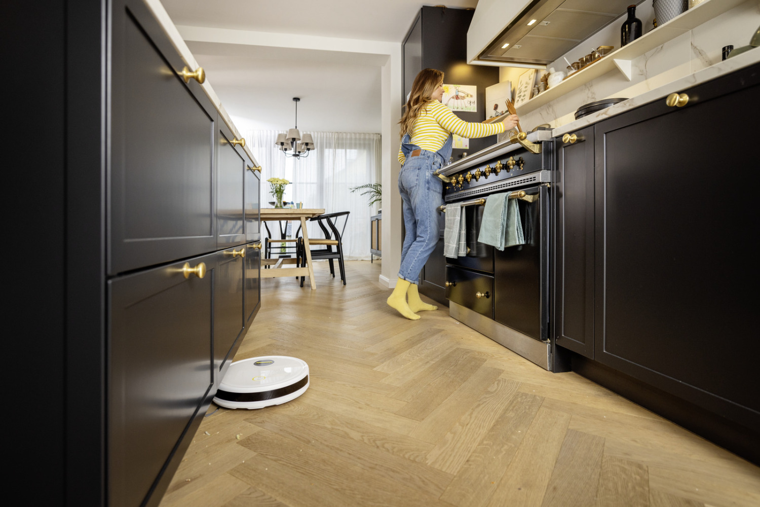 Dulkių siurblys - robotas KARCHER RCV 2 - 4
