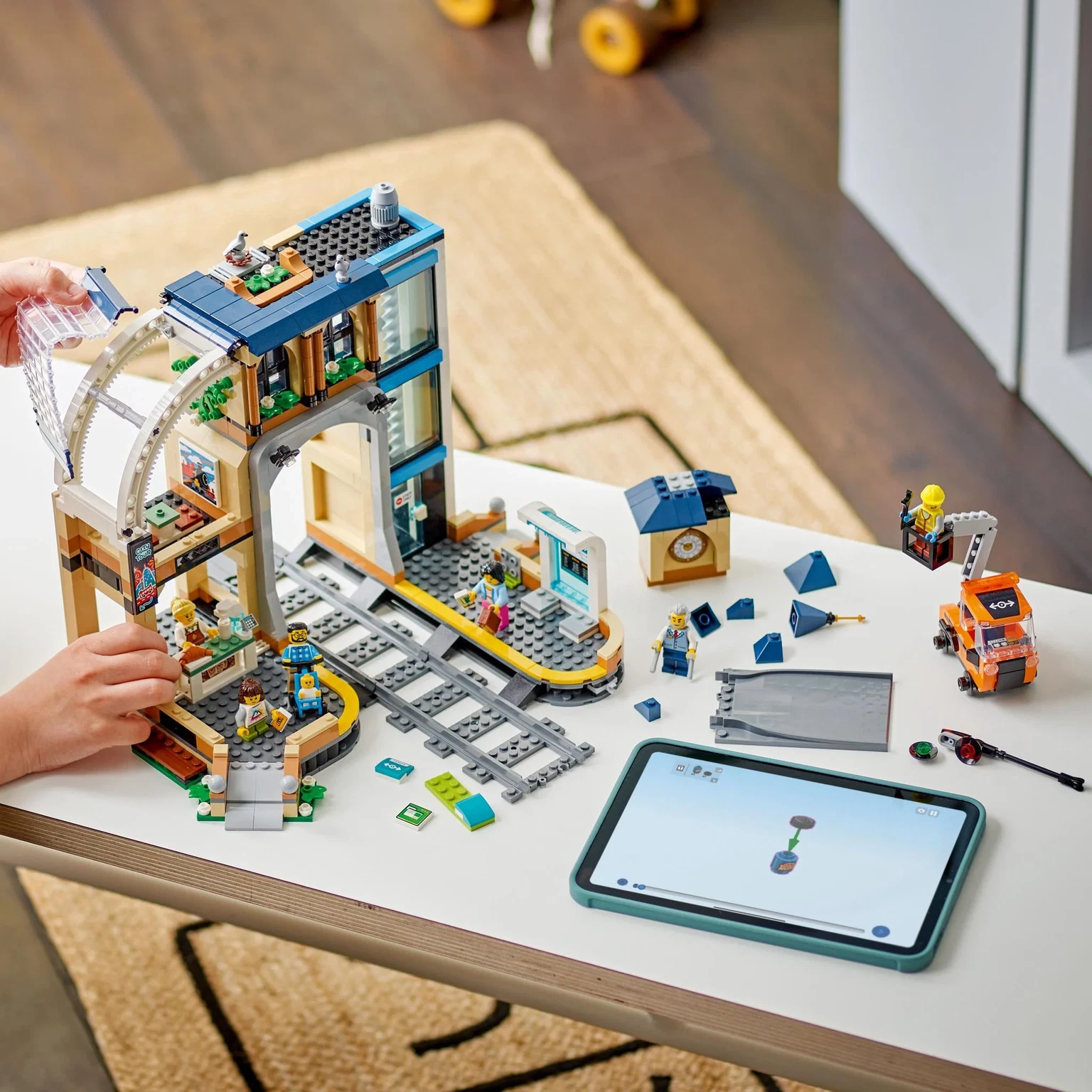 Konstruktorius LEGO City Central Train Station, 60469 - 4