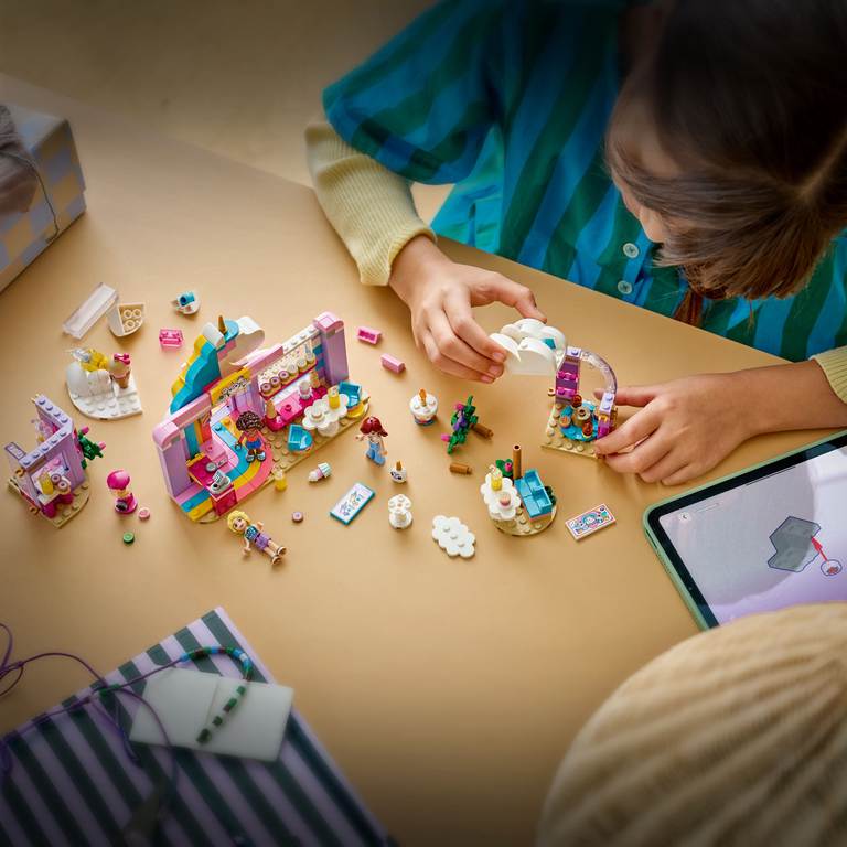 Konstruktorius LEGO Friends Unicorn Dream Café - 4