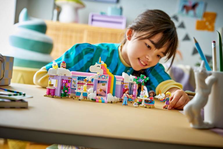 Konstruktorius LEGO Friends Unicorn Dream Café - 3