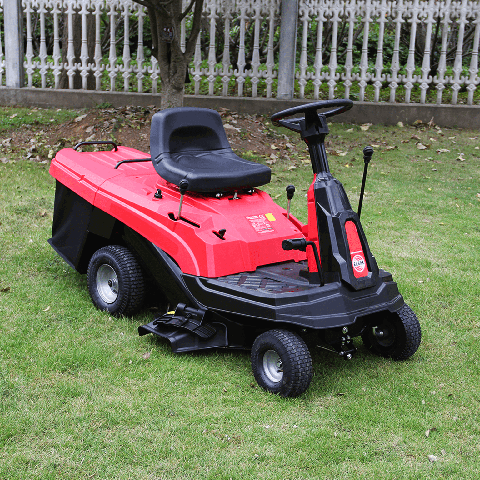 Vejos pjovimo traktorius Elem Garden Technic 61 cm, 5 kW-1