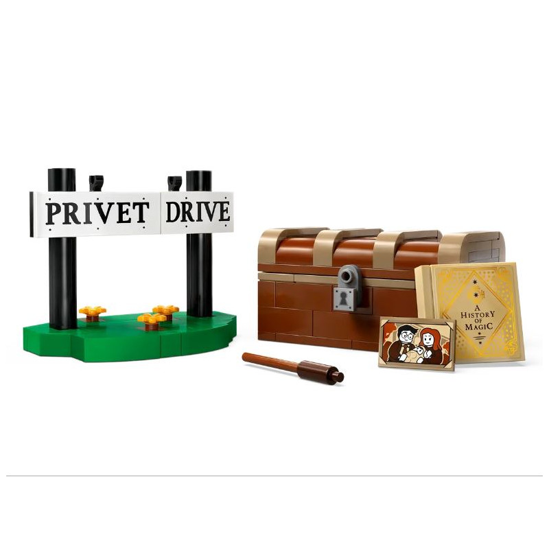 Konstruktorius LEGO Harry Potter TM Hedwig™ at 4 Privet Drive - 4