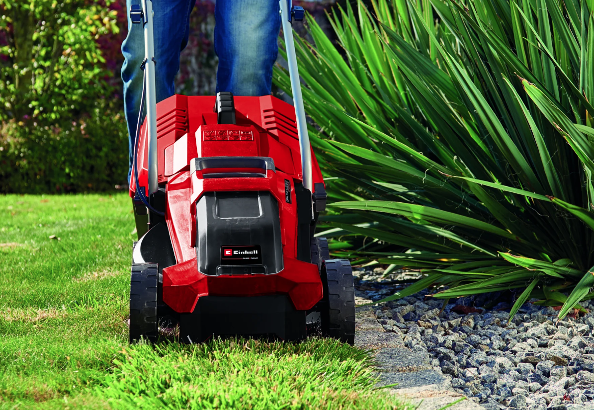 Akumuliatorinė vejapjovė EINHELL GE-CM 18/32 Li, 18 V, 4,0 Ah, 32 cm, 25 l-1