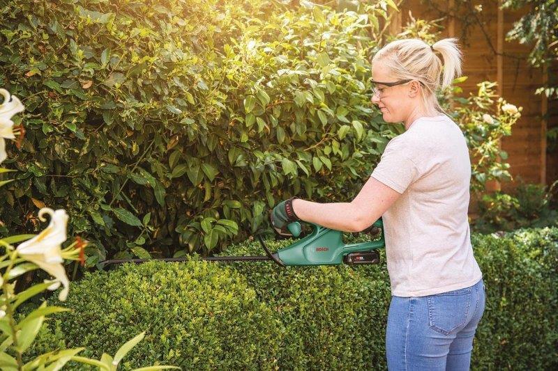 Akumuliatorinės gyvatvorių žirklės BOSCH EasyHedgeCut 18-45, 18 V, 2,0 Ah, 45 cm - 5