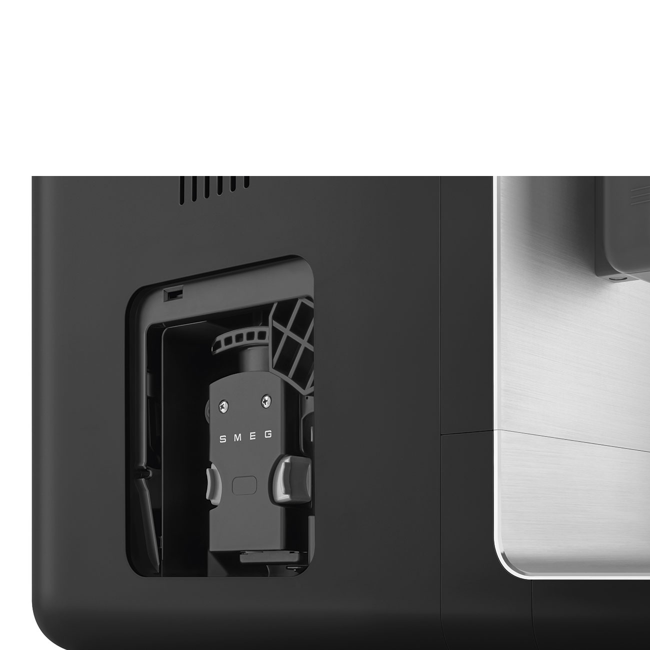 Automatinis kavos aparatas SMEG BCC13BLMEU, 1350 W - 5
